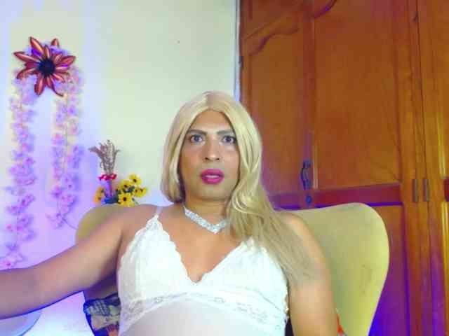 lorena-sexy Live Webcam on BongaCams