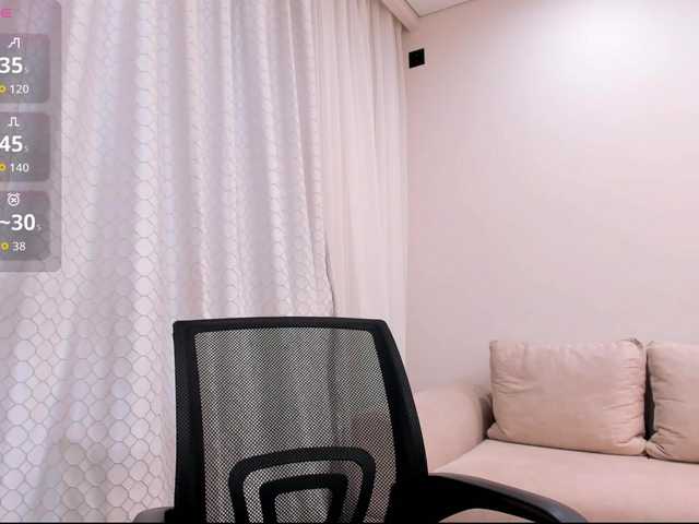 ZoeKlarxxx's BongaCams show and profile