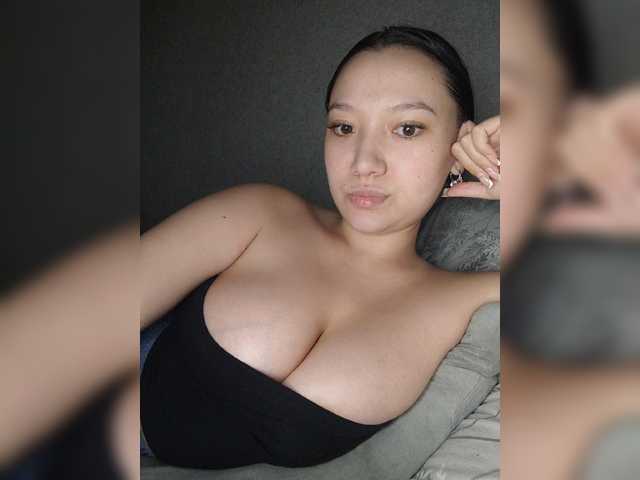 Arina979797, live now on BongaCams