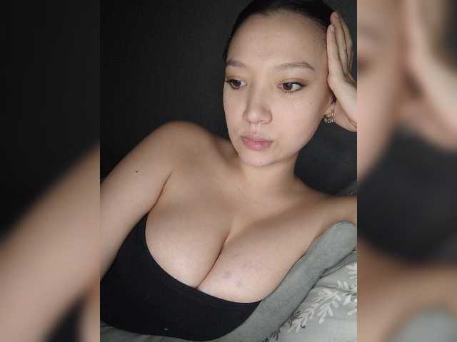Arina979797 live cam on BongaCams