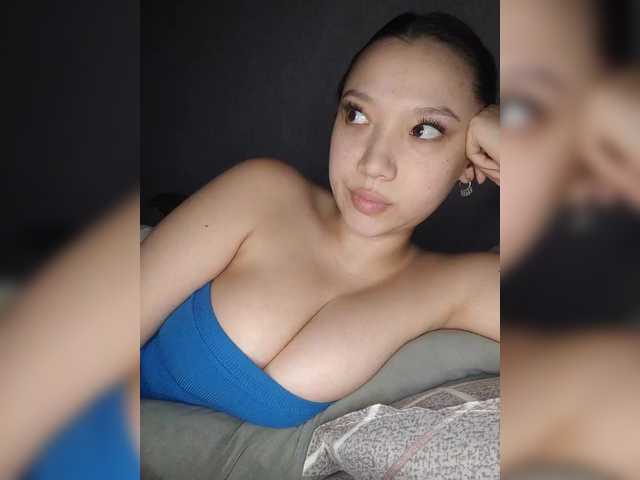 Arina979797 live cam on BongaCams