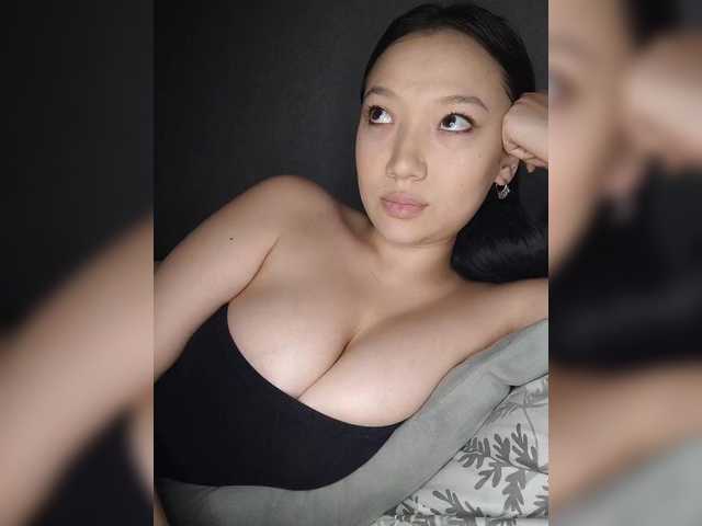 Arina979797 live cam on BongaCams