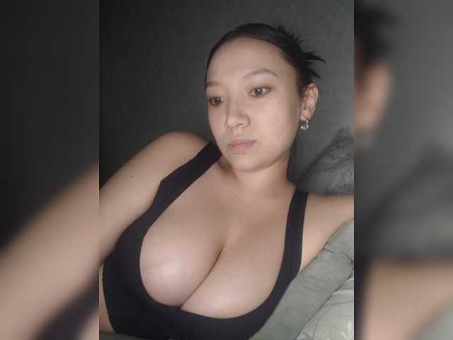 Arina979797 live cam on BongaCams