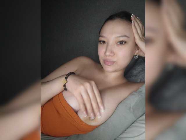 Goldlove1 live cam preview