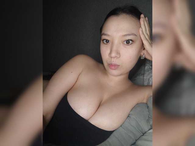 Arina979797 live cam on BongaCams