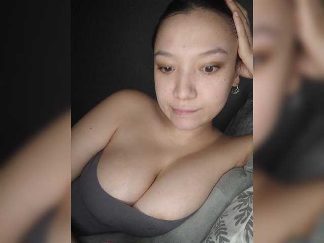 Arina979797 live cam on BongaCams