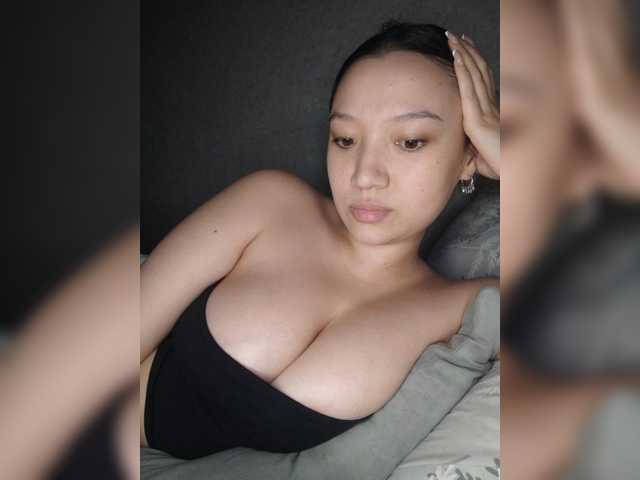 Arina979797 live cam on BongaCams