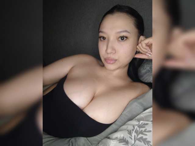 Goldlove1 live cam preview