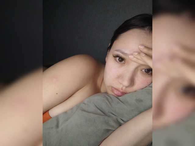 Arina979797 live cam on BongaCams