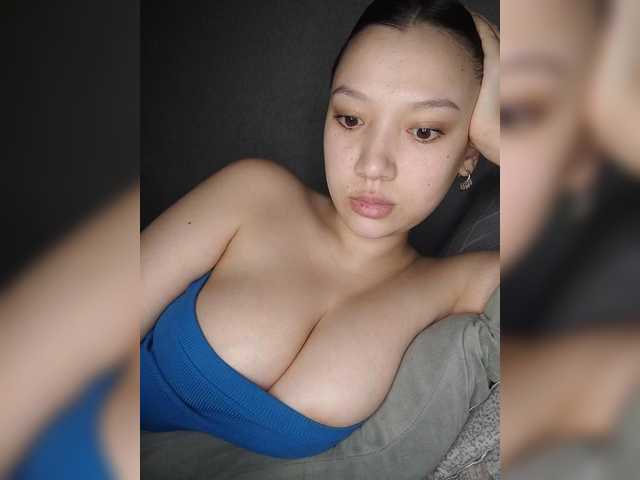 Arina979797 live cam on BongaCams