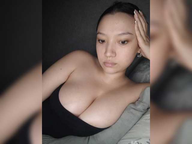 Arina979797 live cam on BongaCams
