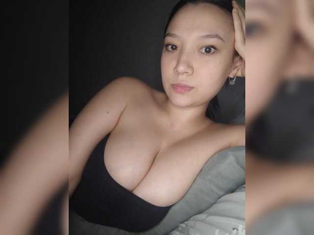 Arina979797 live cam on BongaCams