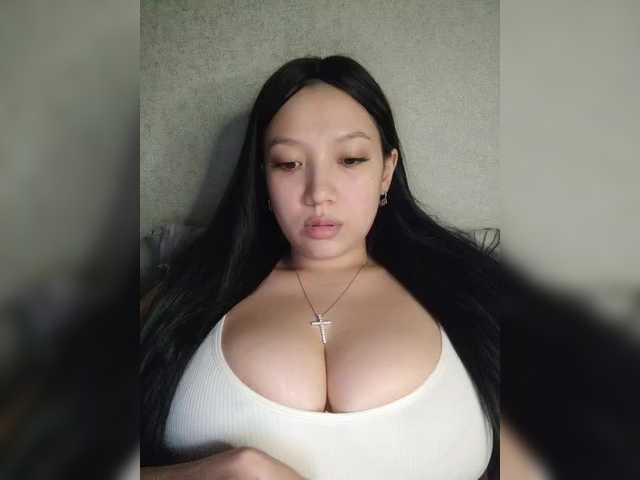 Arina979797's BongaCams show and profile