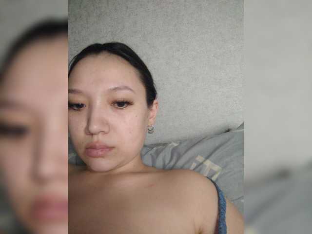 Arina979797 live cam on BongaCams
