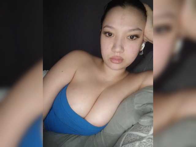 Arina979797 live cam on BongaCams