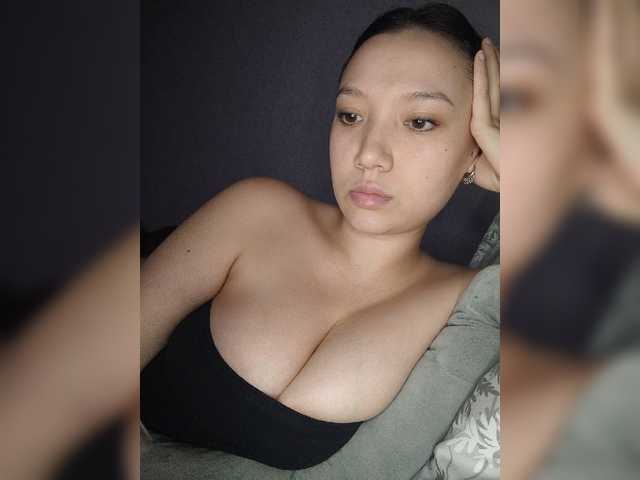 Arina979797 live cam
