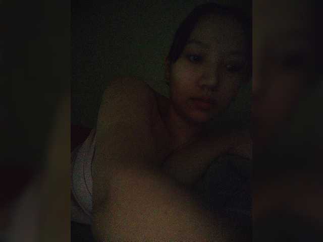 Arina979797 live cam on BongaCams