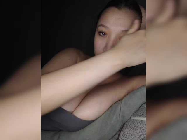 Arina979797 live cam on BongaCams