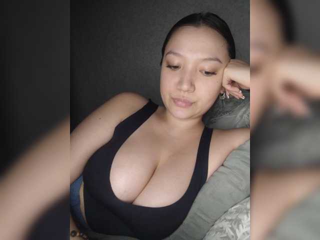 Goldlove1 live cam preview