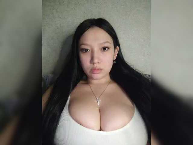 Arina979797's BongaCams show and profile