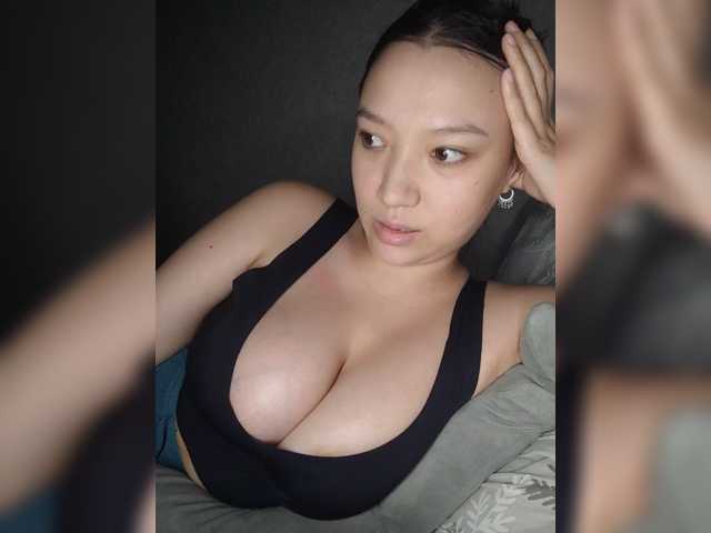 Arina979797 live cam on BongaCams