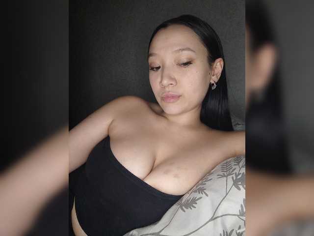 Arina979797 live cam on BongaCams