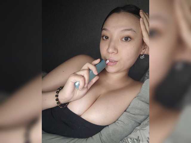 Arina979797 live cam on BongaCams