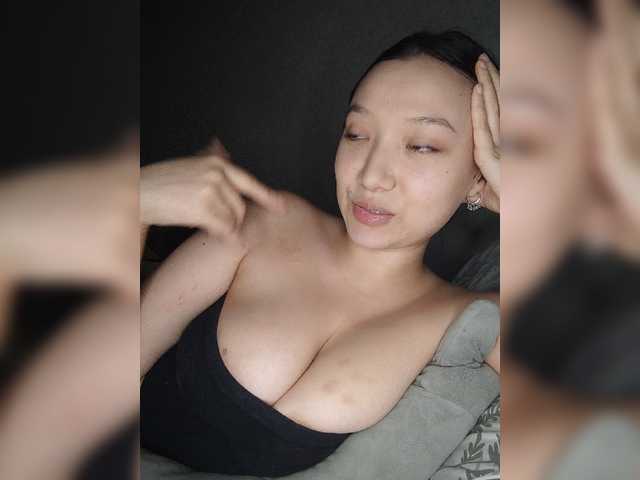 Arina979797 live cam