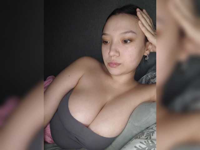 Arina979797 live cam on BongaCams