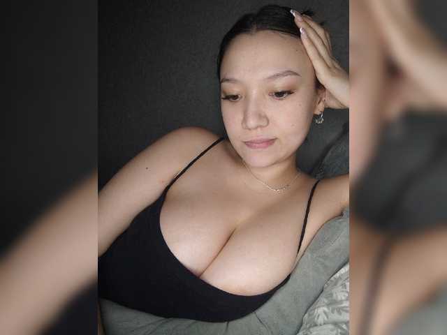 Goldlove1 live cam preview