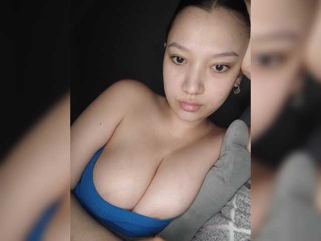 Arina979797 live cam on BongaCams
