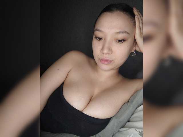 Arina979797 live cam on BongaCams