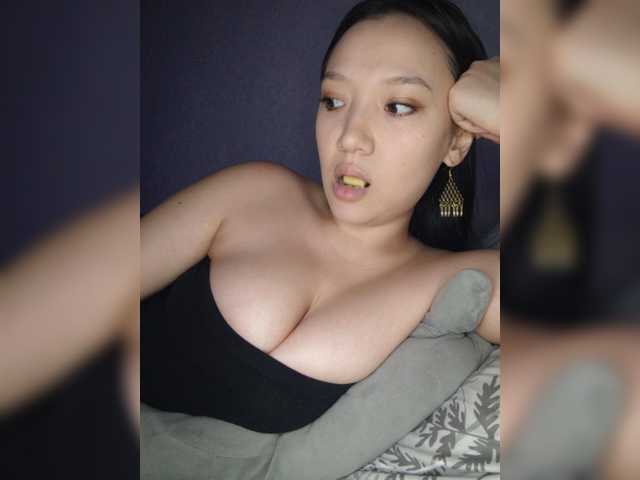 Arina979797 live cam on BongaCams