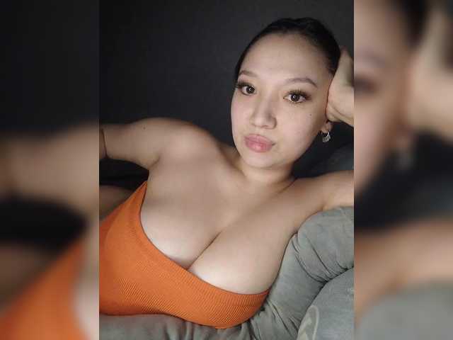 Arina979797 live cam on BongaCams