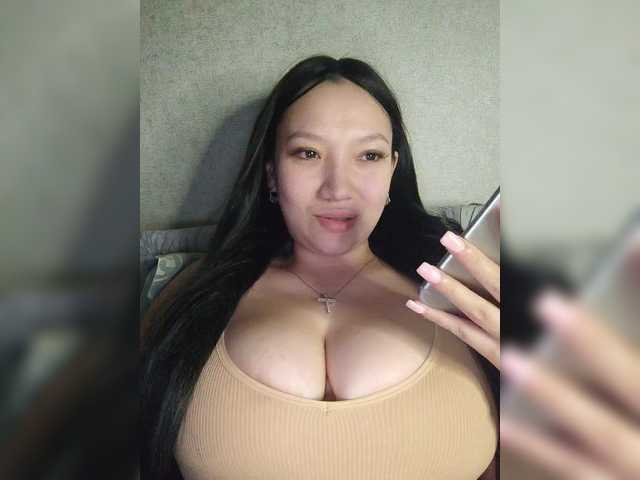 Arina979797's BongaCams show and profile