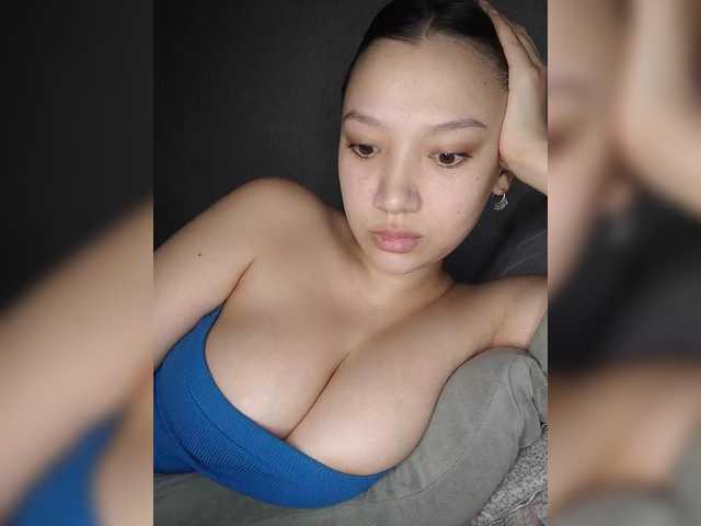 Arina979797 live cam on BongaCams