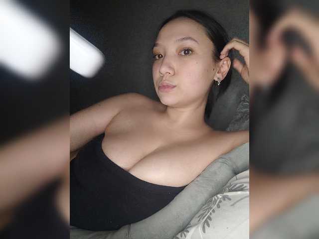 Arina979797 live cam on BongaCams