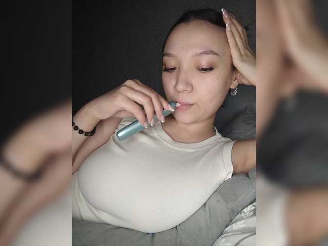 Goldlove1 live cam preview