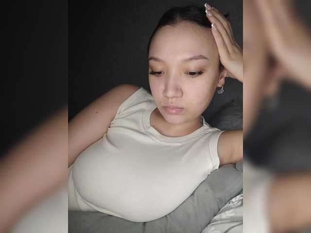 Goldlove1 live cam preview