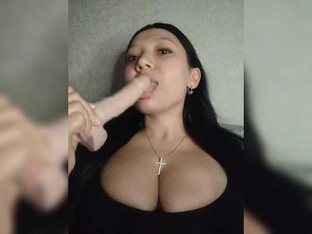 Arina979797's BongaCams show and profile