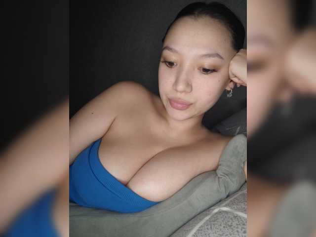 Arina979797 live cam on BongaCams