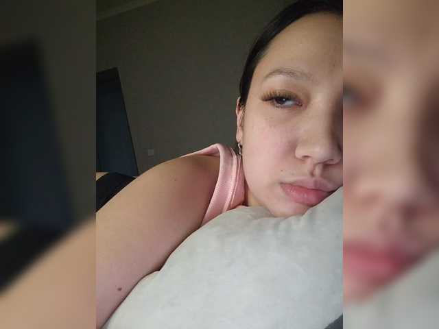 Arina979797's BongaCams show and profile