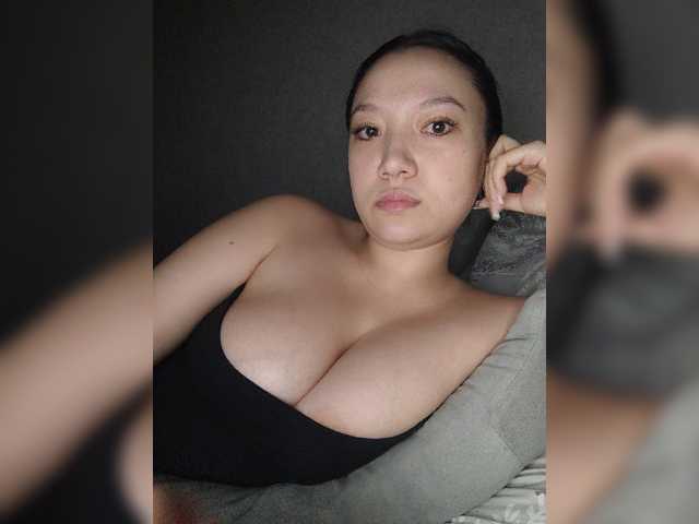 Arina979797, live now on BongaCams