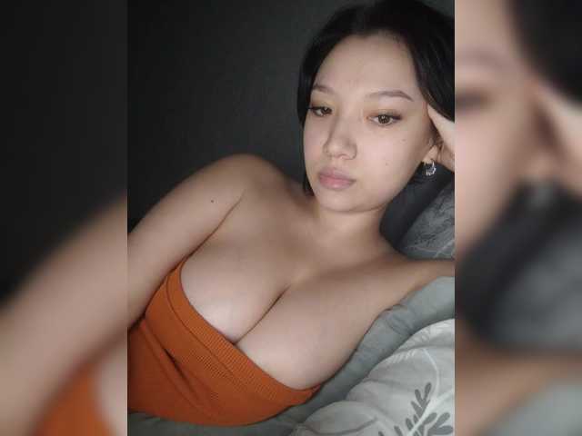 Arina979797 live cam on BongaCams