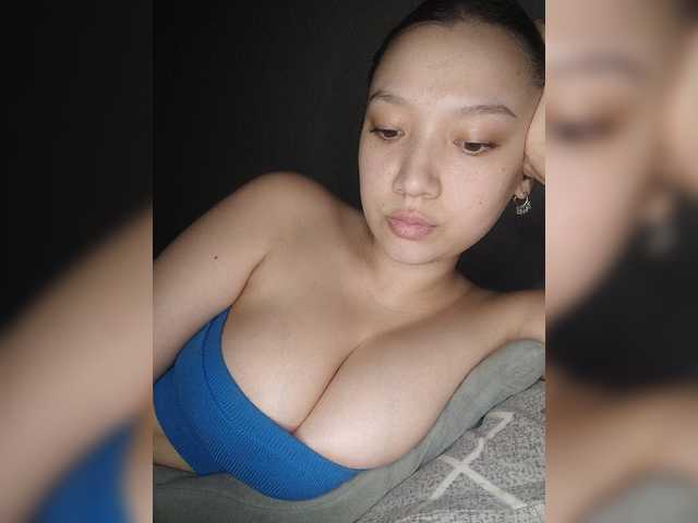 Arina979797 live cam on BongaCams