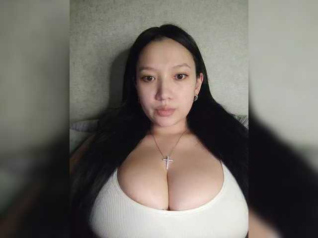 Arina979797's BongaCams show and profile