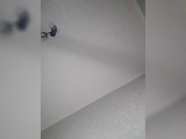 Arina979797 live cam on BongaCams