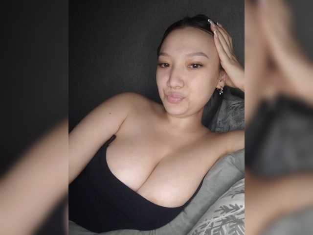 Arina979797 live cam on BongaCams
