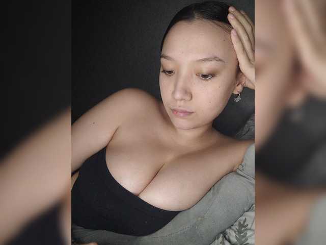 Arina979797 live cam on BongaCams