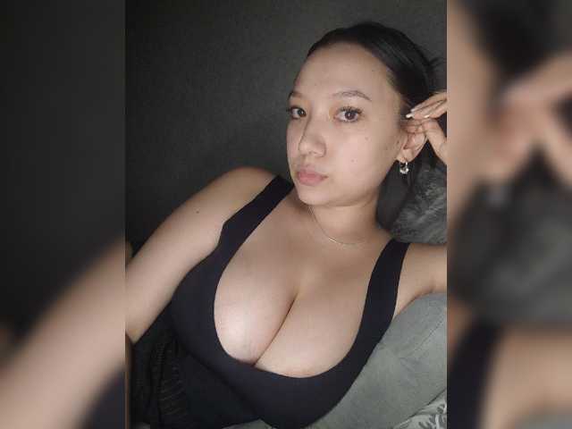 Arina979797 live cam on BongaCams